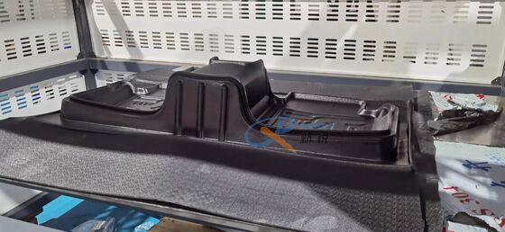 1400-1800mm TPE TPV TPR Araba Paspası Makinesi Vakum Şekillendirme Levha Yapma Makinesi