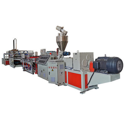 Mobilya 350kg / H WPC Pvc Köpük Levha Üretim Hattı