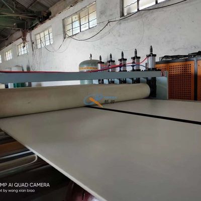 12mm PP Boşluklu Kalıp Sac Üretim Makinası